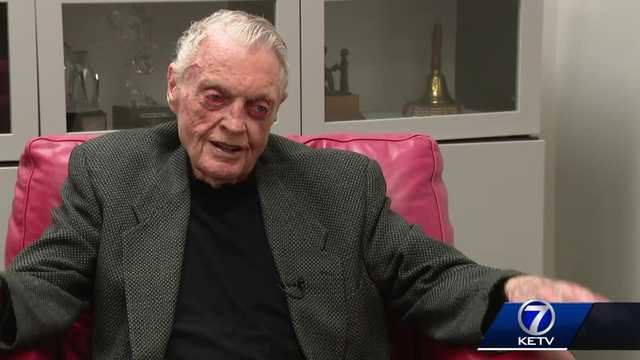 'Somewhat irrelevant': Legendary coach Tom Osborne shares thoughts of current state of transfer portal, NIL 'Somewhat irrelevant': Legendary coach Tom Osborne shares thoughts of current state of transfer portal, NIL
