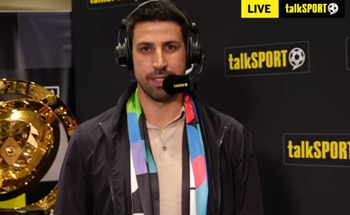 Sami Khedira doesn’t hesitate when asked to choose between Cristiano Ronaldo and Lionel Messi Sami Khedira doesn’t hesitate when asked to choose between Cristiano Ronaldo and Lionel Messi