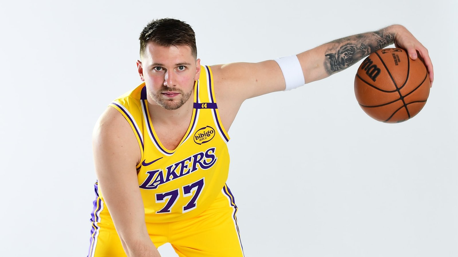 Luka Dončić likely to make Lakers debut on Monday vs. Jazz Luka Dončić likely to make Lakers debut on Monday vs. Jazz