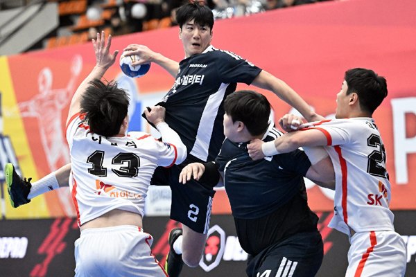 Shinhan SOL Pay 24-25 Handball H League Men’s 4th round 2 Match Day match will be held at Gwangmyeon..